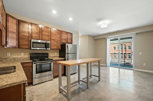 One Bedroom OneBath – photo 1