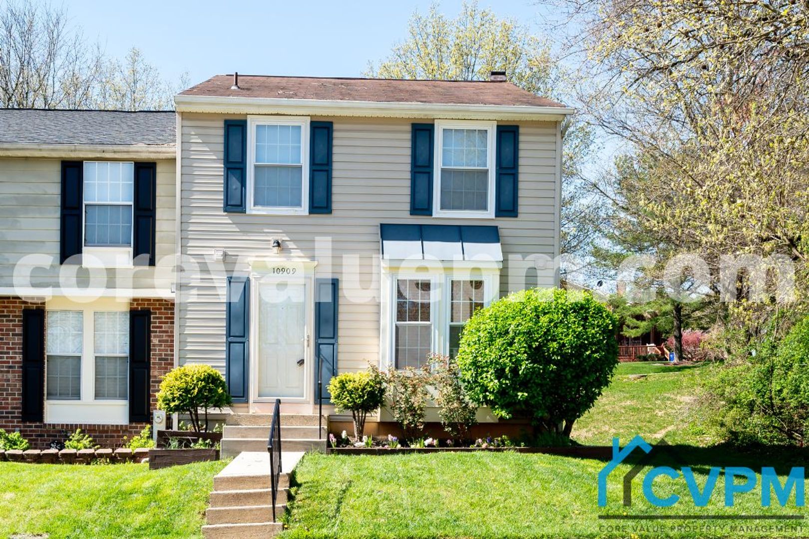 Columbia Townhome: 10909 Olde Woods Way