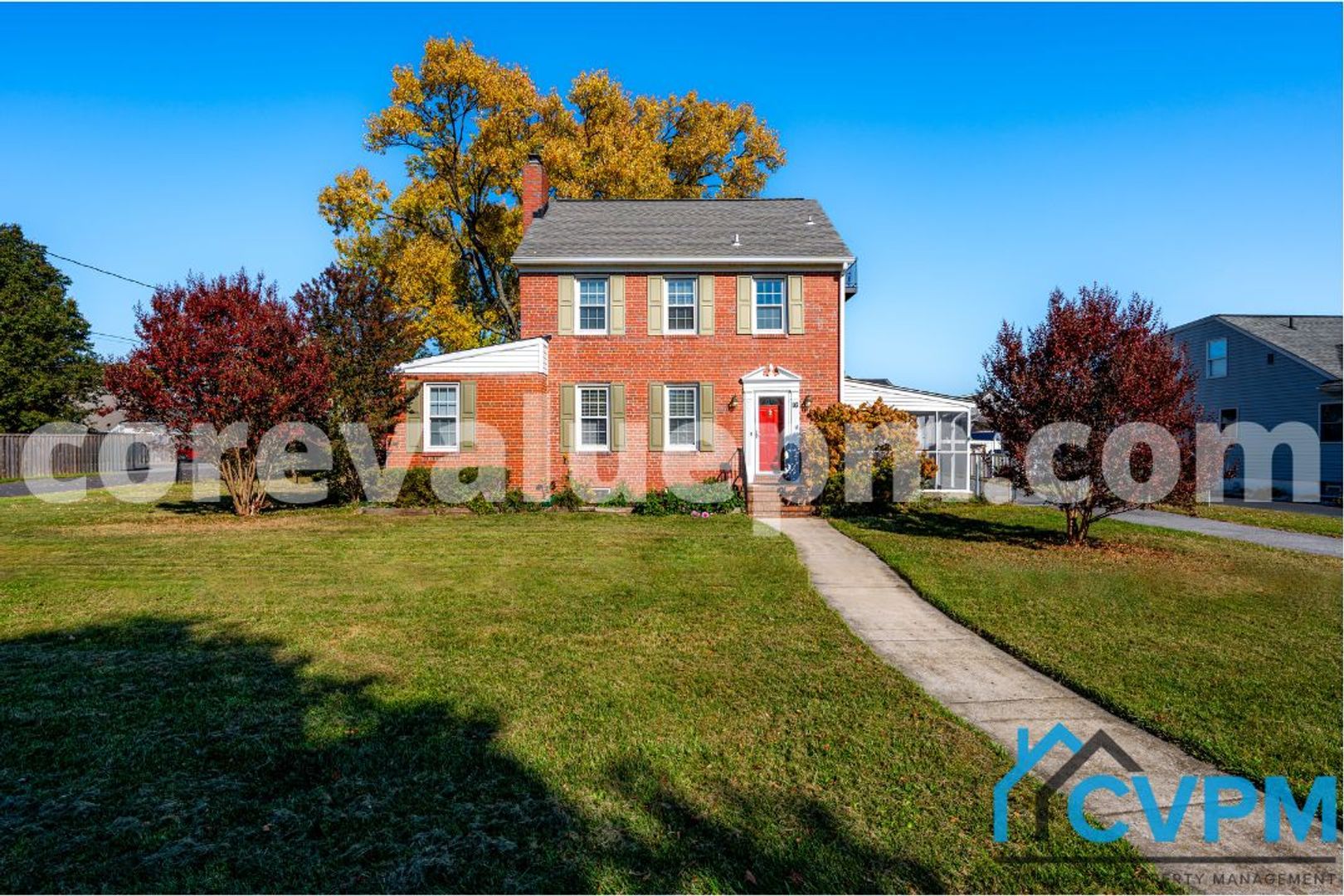 Glen Burnie House: 16 2nd Ave S