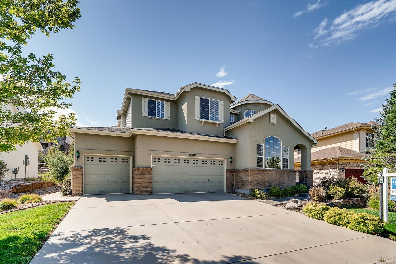 Aurora House: 22702 E Fremont Place