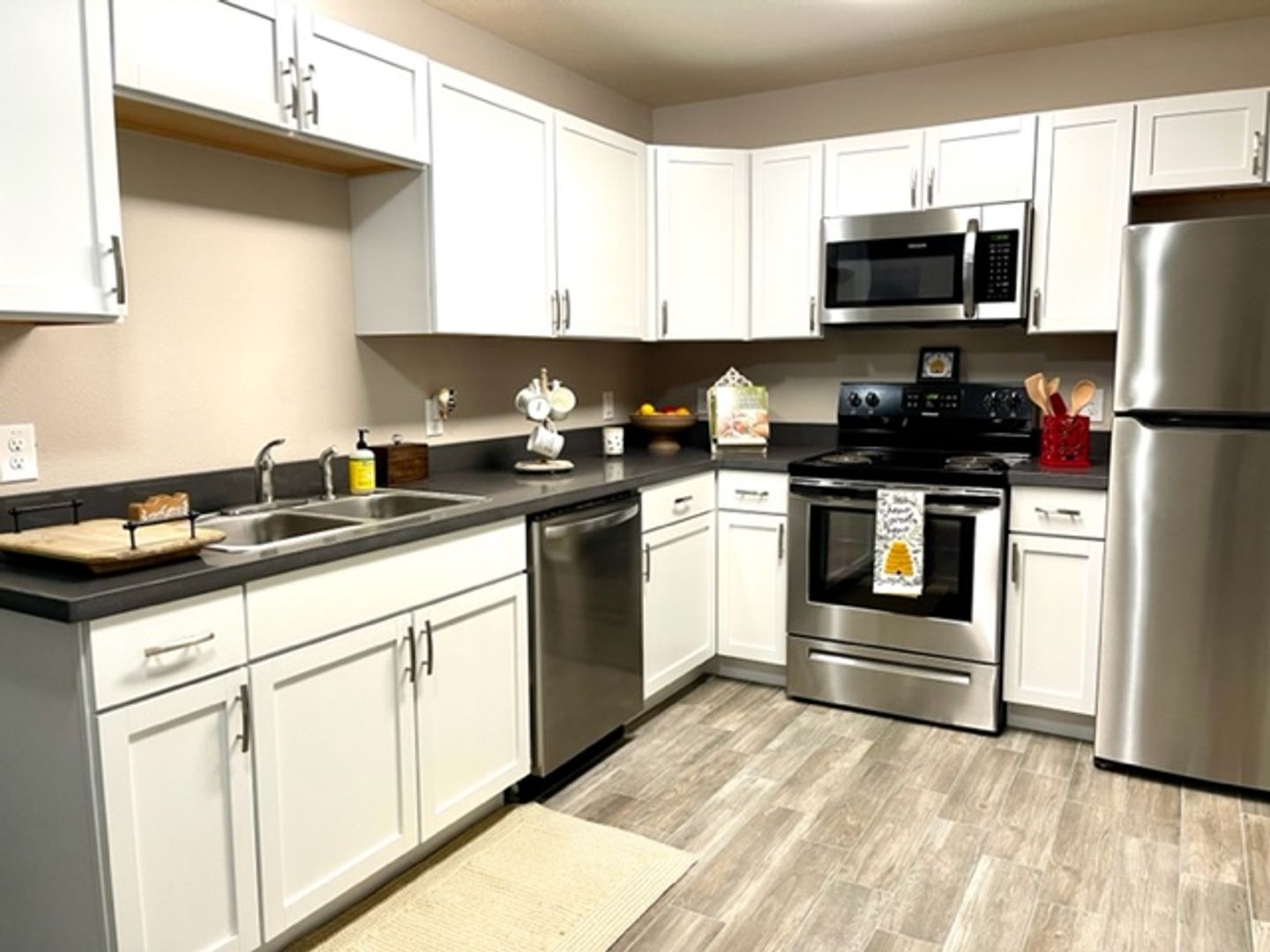 Nederland Apartment: 3514 Highway 69 N