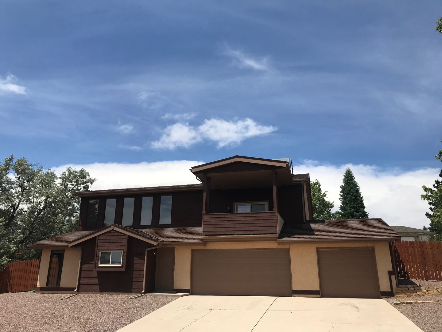 COLORADO SPRINGS House: 5292 CRACKERBARREL CIR