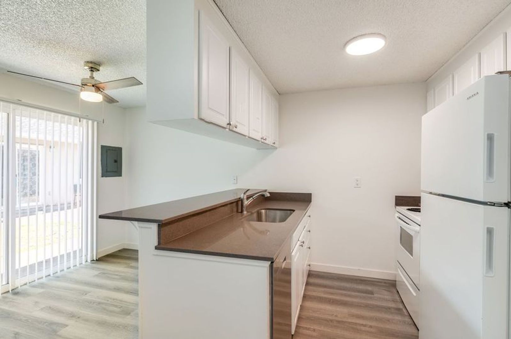 AUBURN Apartment: 1608 8th St NE