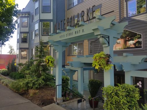 Wallingford-Spacious one bedroom, Best location. WD, Rooftop Deck, Garage Parking – photo 1