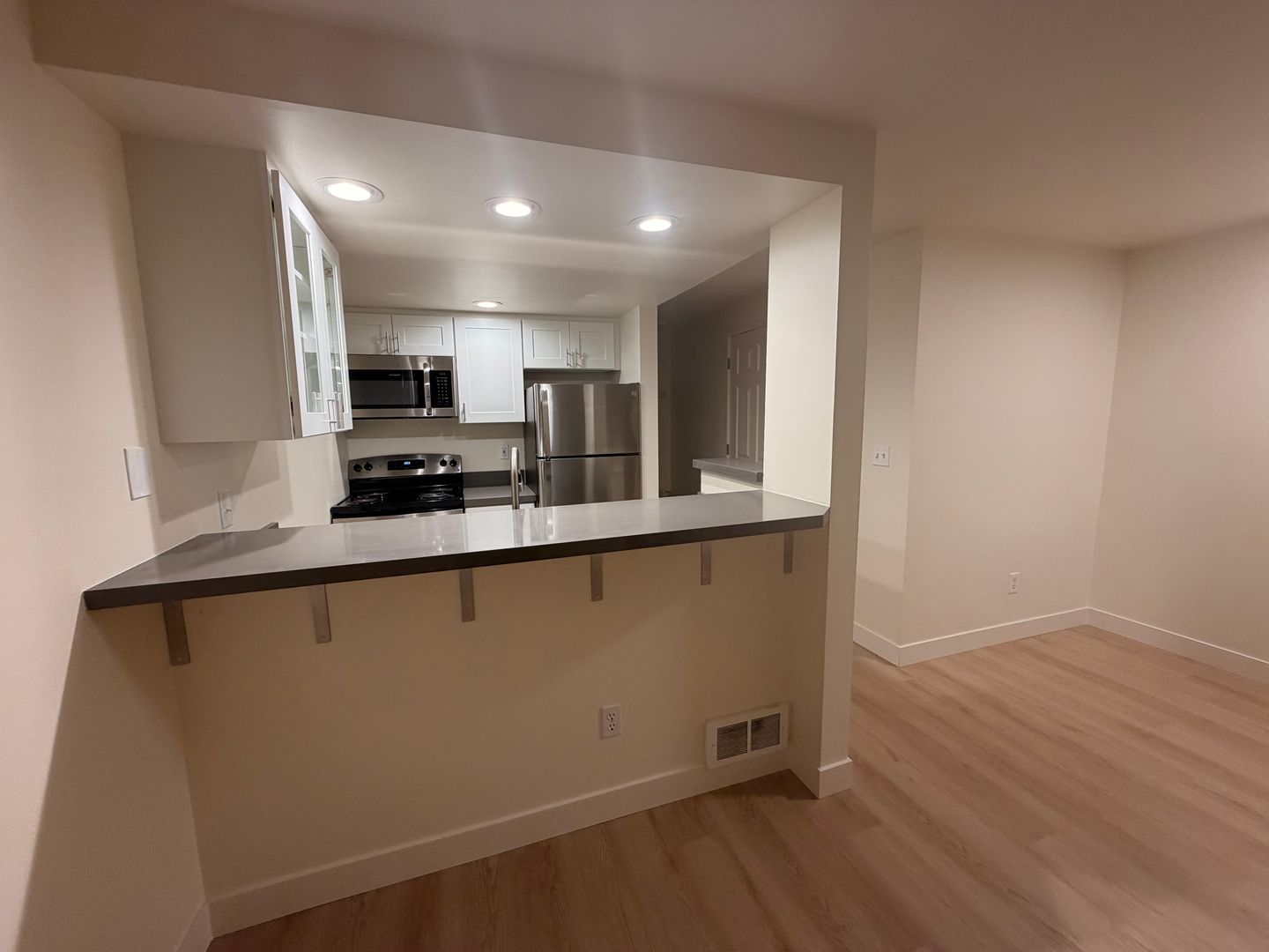 Seattle Apartment: 3401 E Pike St
