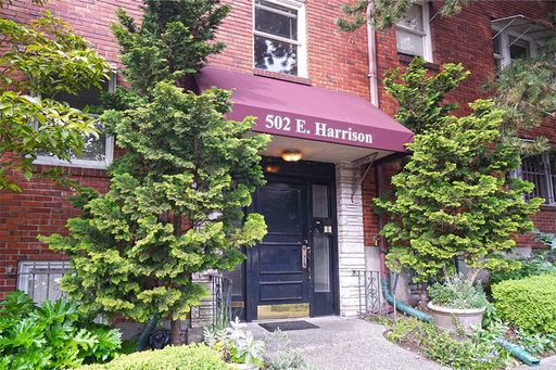 Capitol Hill 1 bd – photo 1