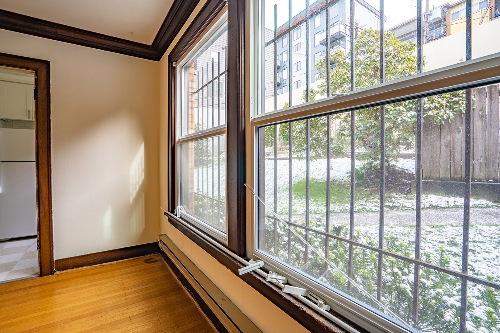 Seattle Apartment: 510 Bellevue Ave E