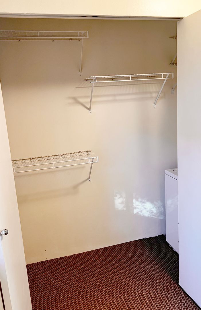 Seattle Apartment: 3401 E Pike St