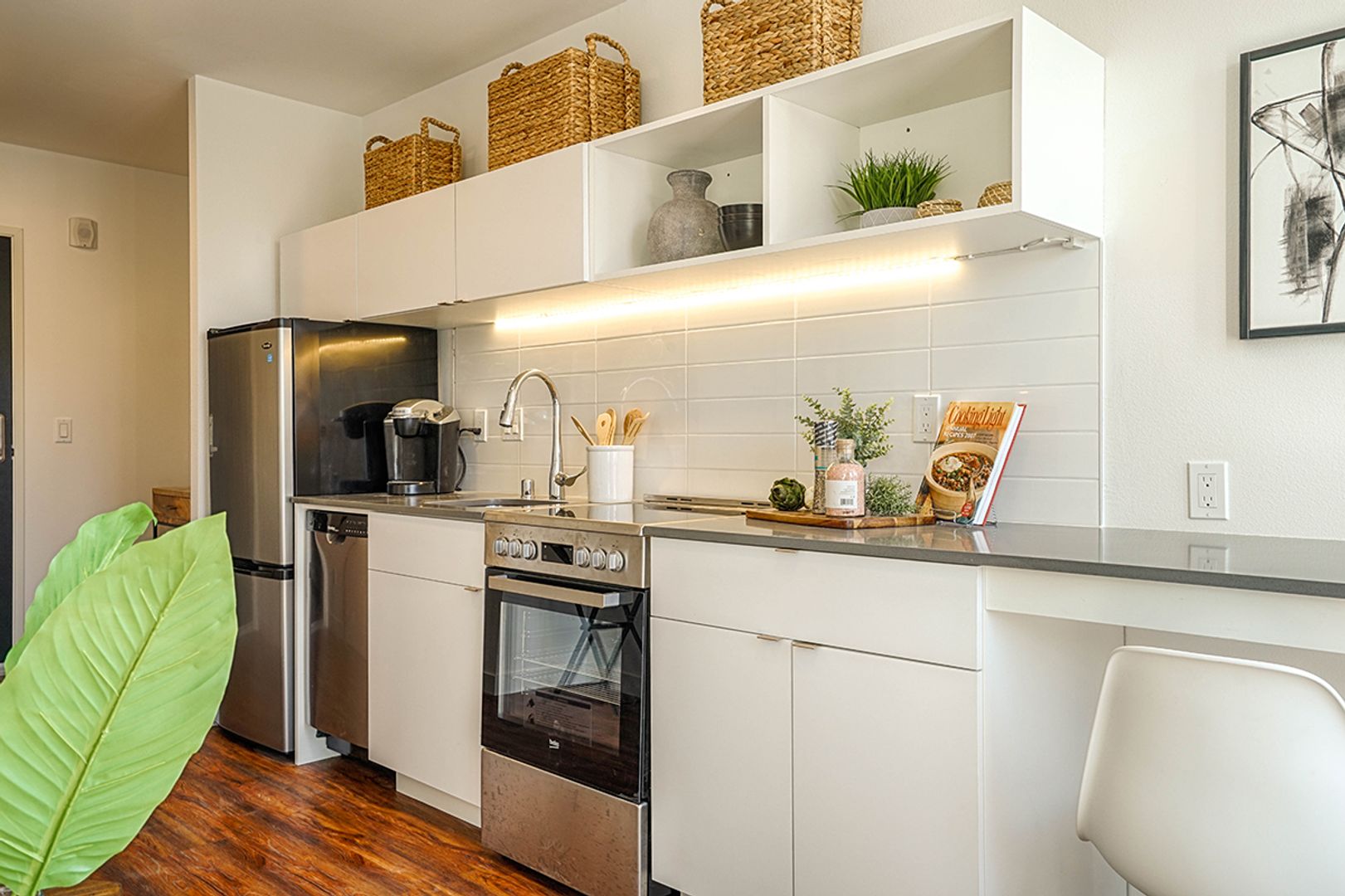 Seattle Apartment: 1202 E Thomas Street