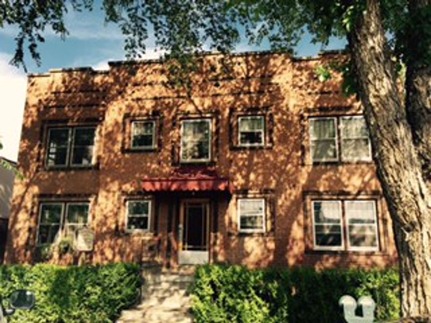 Durango Apartment: 1120-1140,1142-1144,1146 E 2nd Ave
