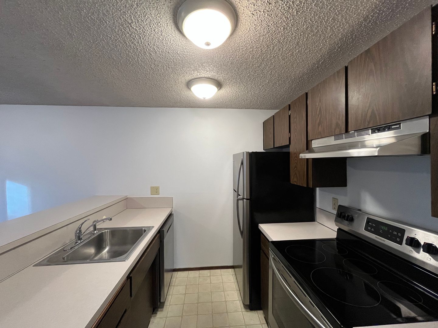 Burien Apartment: 415-419 SW 154th Street