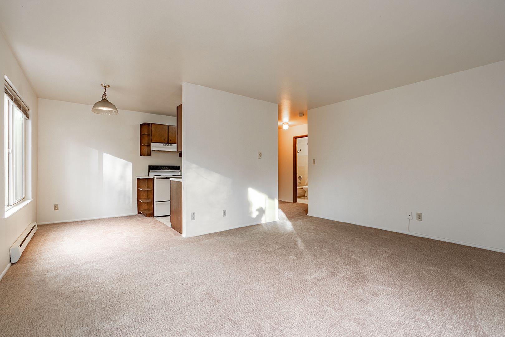 Seattle Apartment: 401 Boylston Ave E