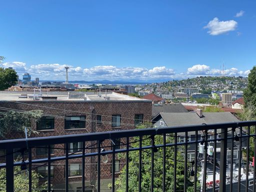 1004 Belmont Ave E, #503, Seattle, WA 98102