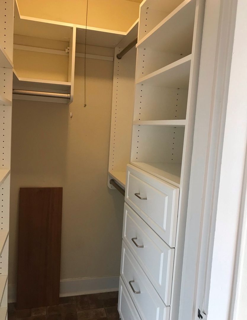 Seattle Apartment: 1809 41st Ave E