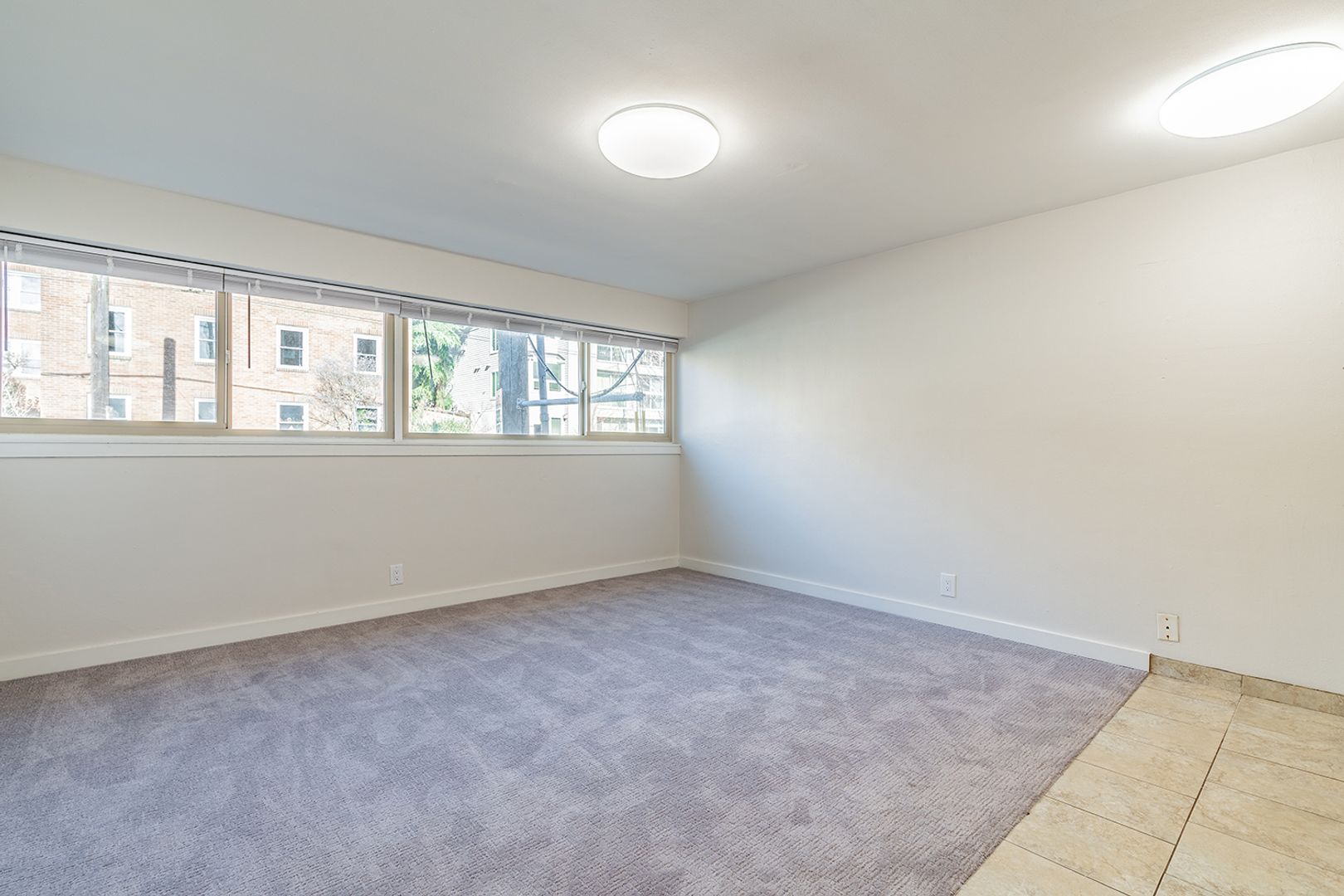 Seattle Apartment: 225 W Olympic Pl