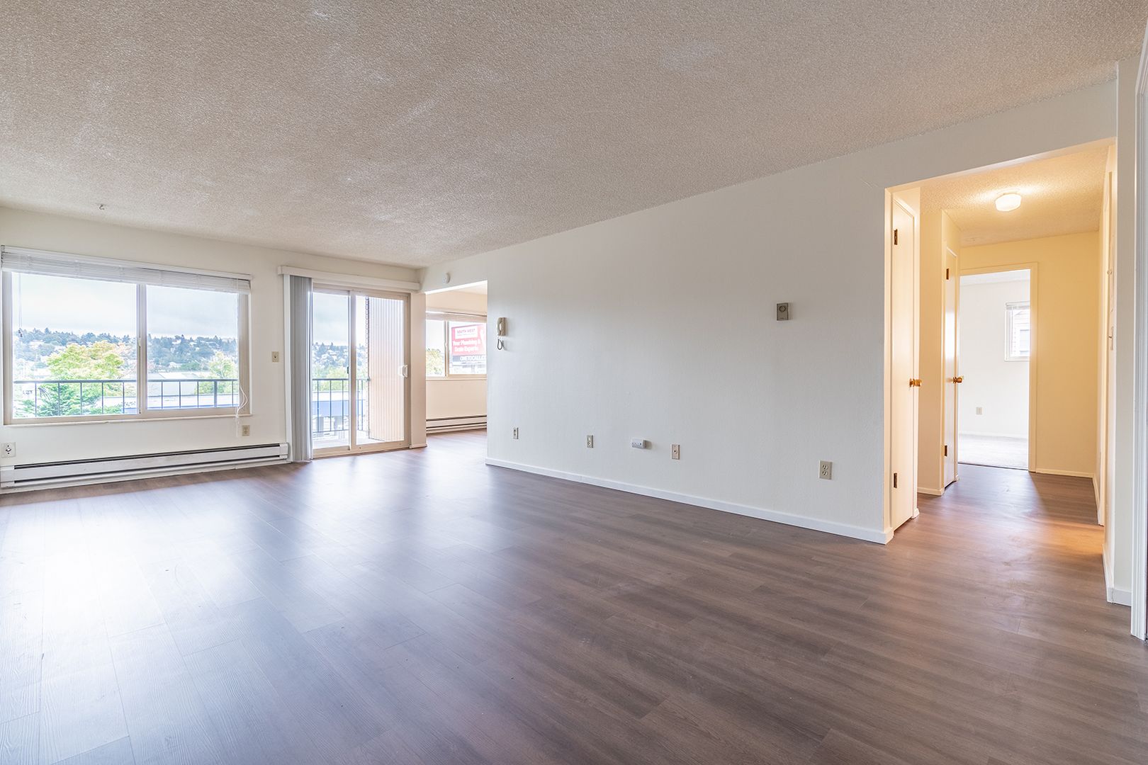Seattle Apartment: 1515 NW 58th Street