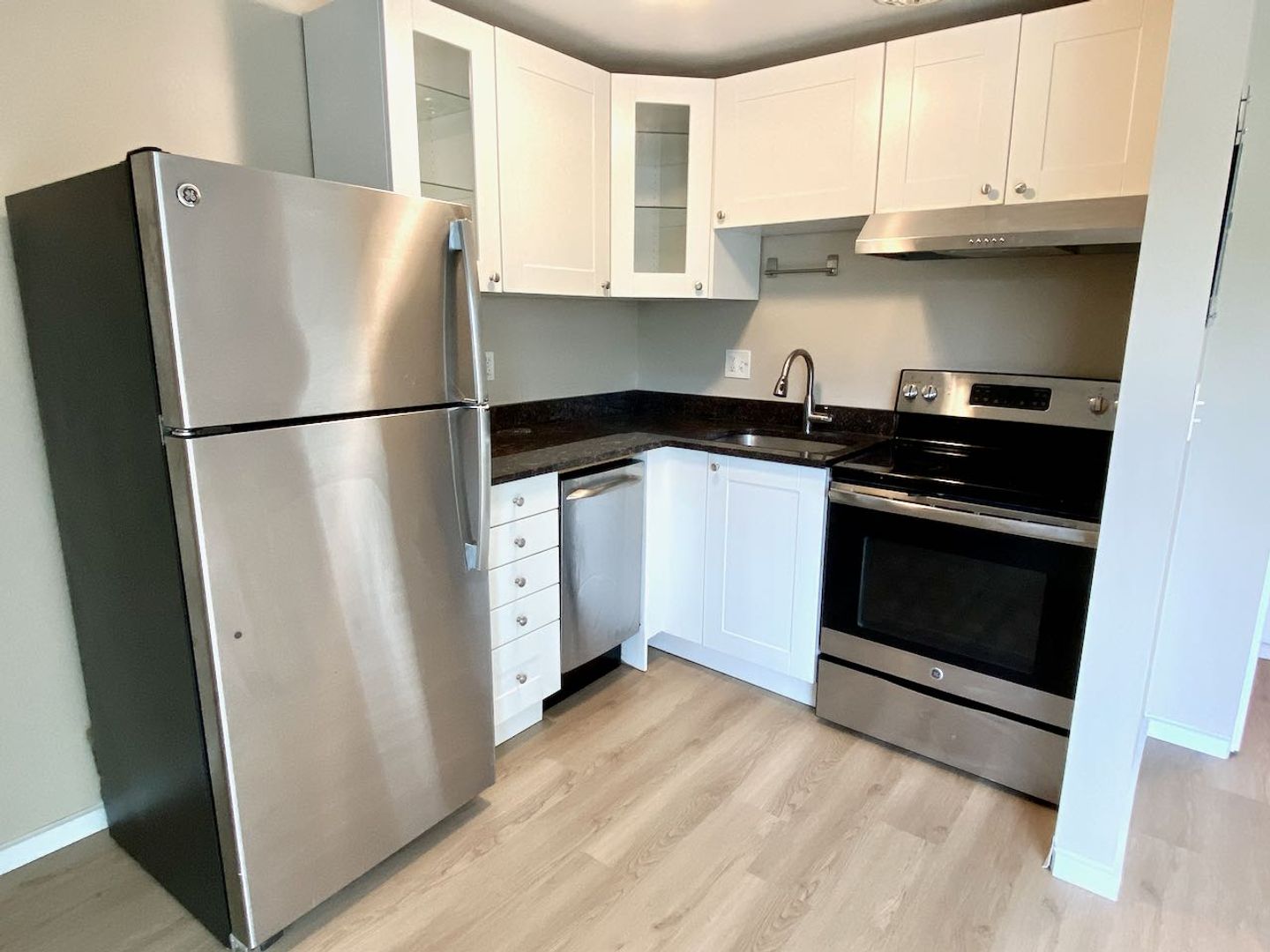 Seattle Apartment: 512 Newton St