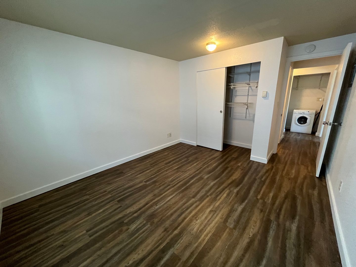 Seattle Apartment: 12003 15th Ave NE