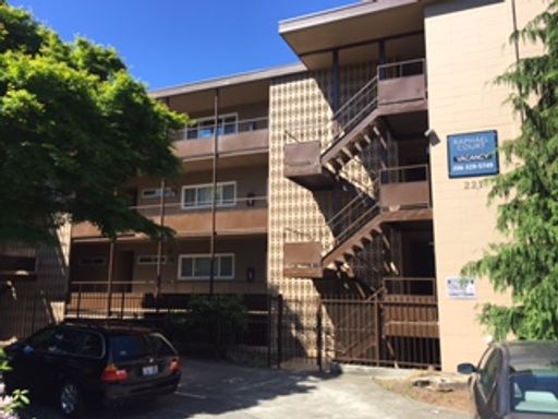 Raphael Court -- SEPTEMBER FREE! 1-Bedroom unit coming available -- Dishwasher, Microwave, Stainless Appliances, Plank Flooring – photo 1