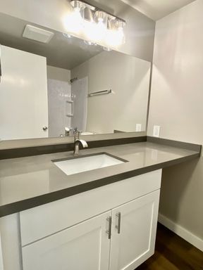 1004 Belmont Ave E, #503, Seattle, WA 98102