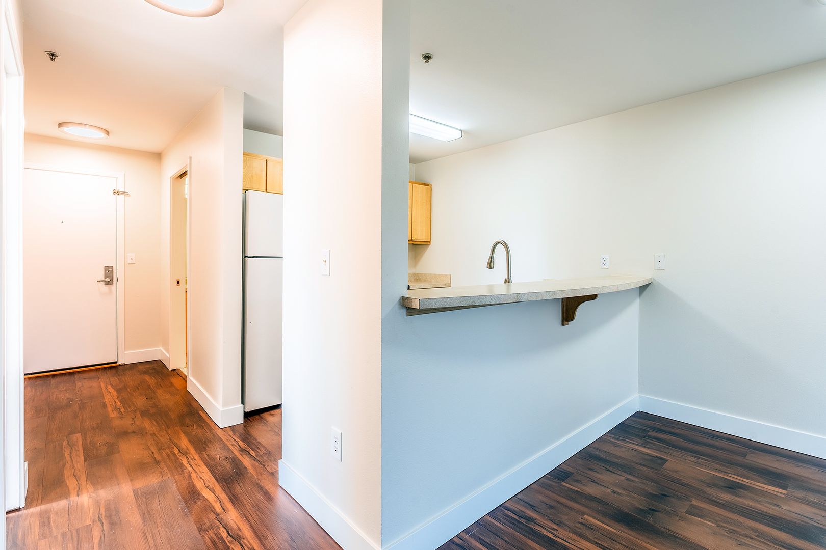 Oak View Apartments 7 of 12