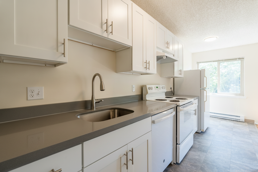 One bedroom one block from Greenlake! – photo 1