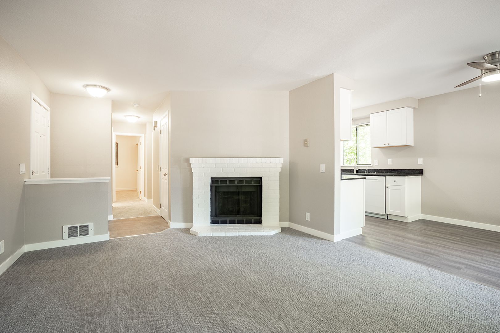 Edmonds Apartment: 18614-18730 76th Ave W