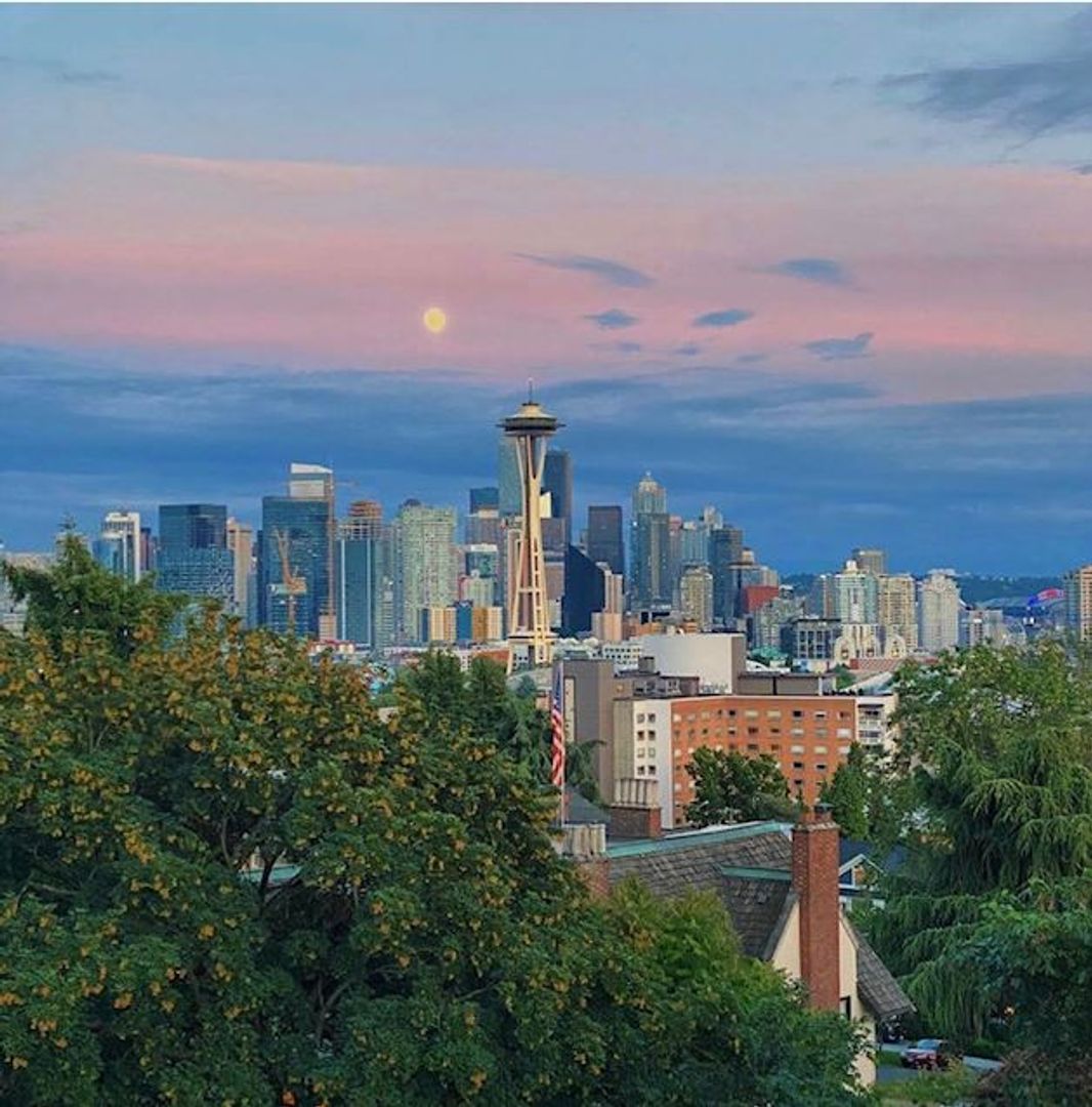 Seattle Apartment: 101 W. Olympic Pl