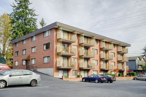 ***SEPTEMBER RENT FREE!*** Northgate View Apartments: carpet, dishwasher, updated, parking, cats ok! – photo 1