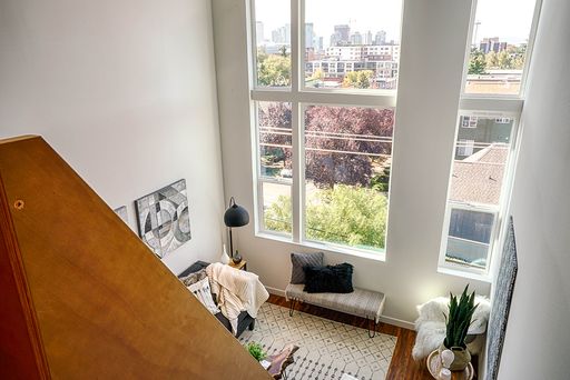 Thomas Street Lofts- Loft with full kitchen and in-unit laundry in Capitol Hill neighborhood – photo 1