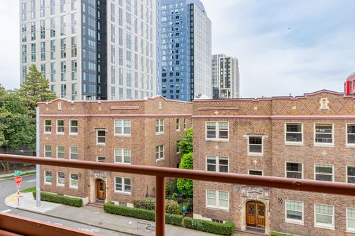 1-Bedroom Available In Heart Of U-District – photo 1