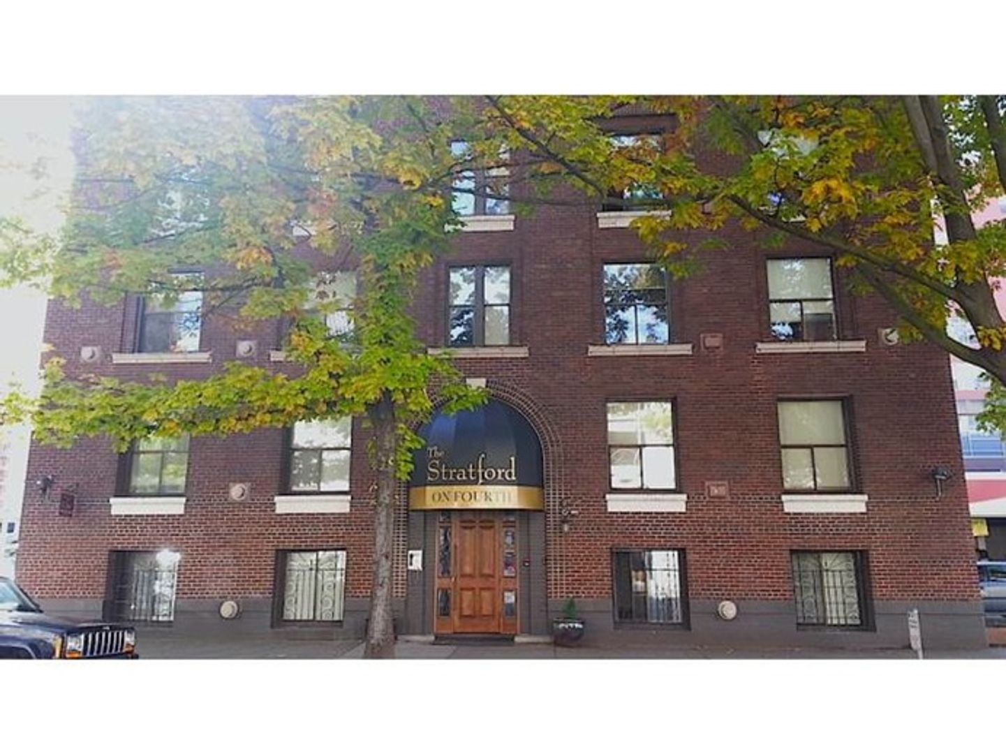 Seattle Apartment: 2021 4th ave