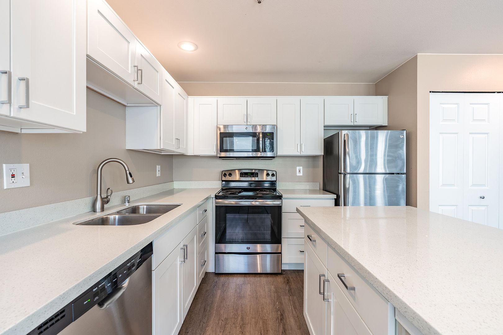 Seattle Apartment: 3023 1st Ave