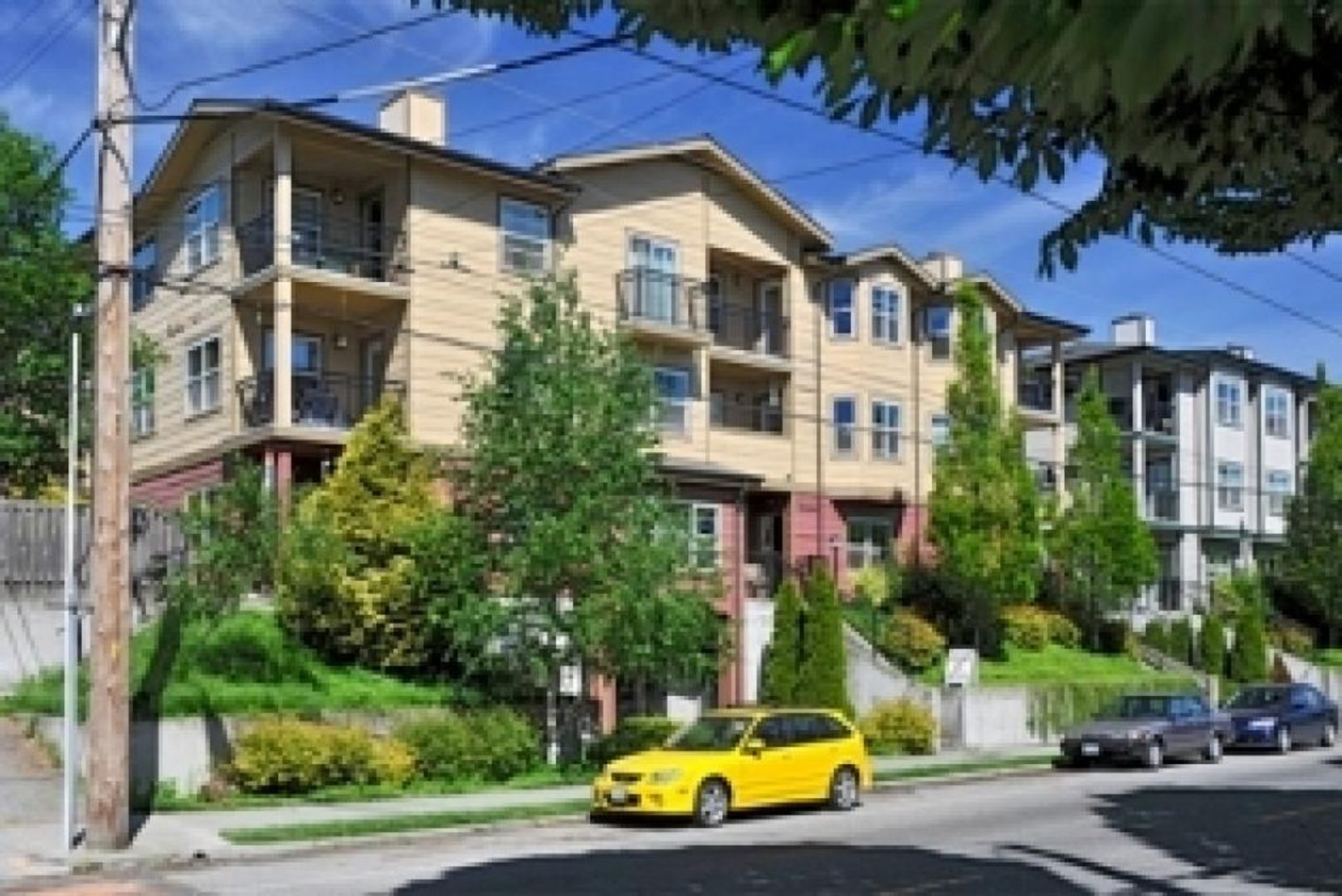 Seattle Apartment: 119 19th Ave E