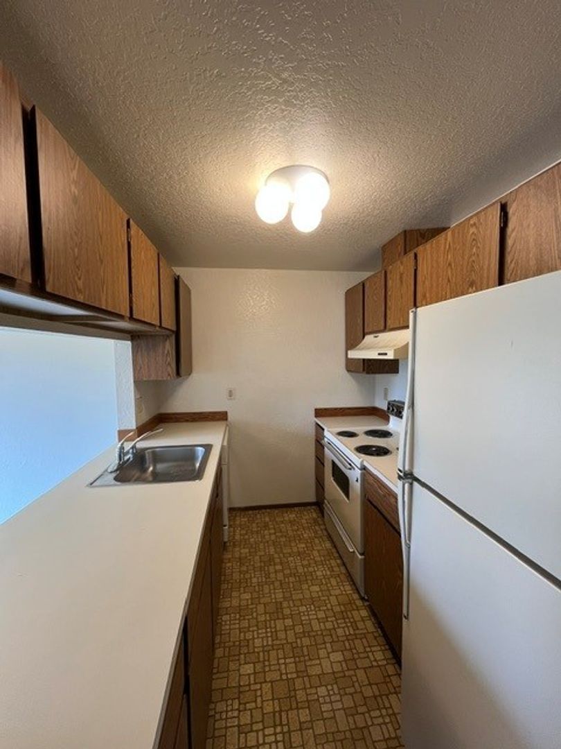Seattle Apartment: 10619 12th Ave SW