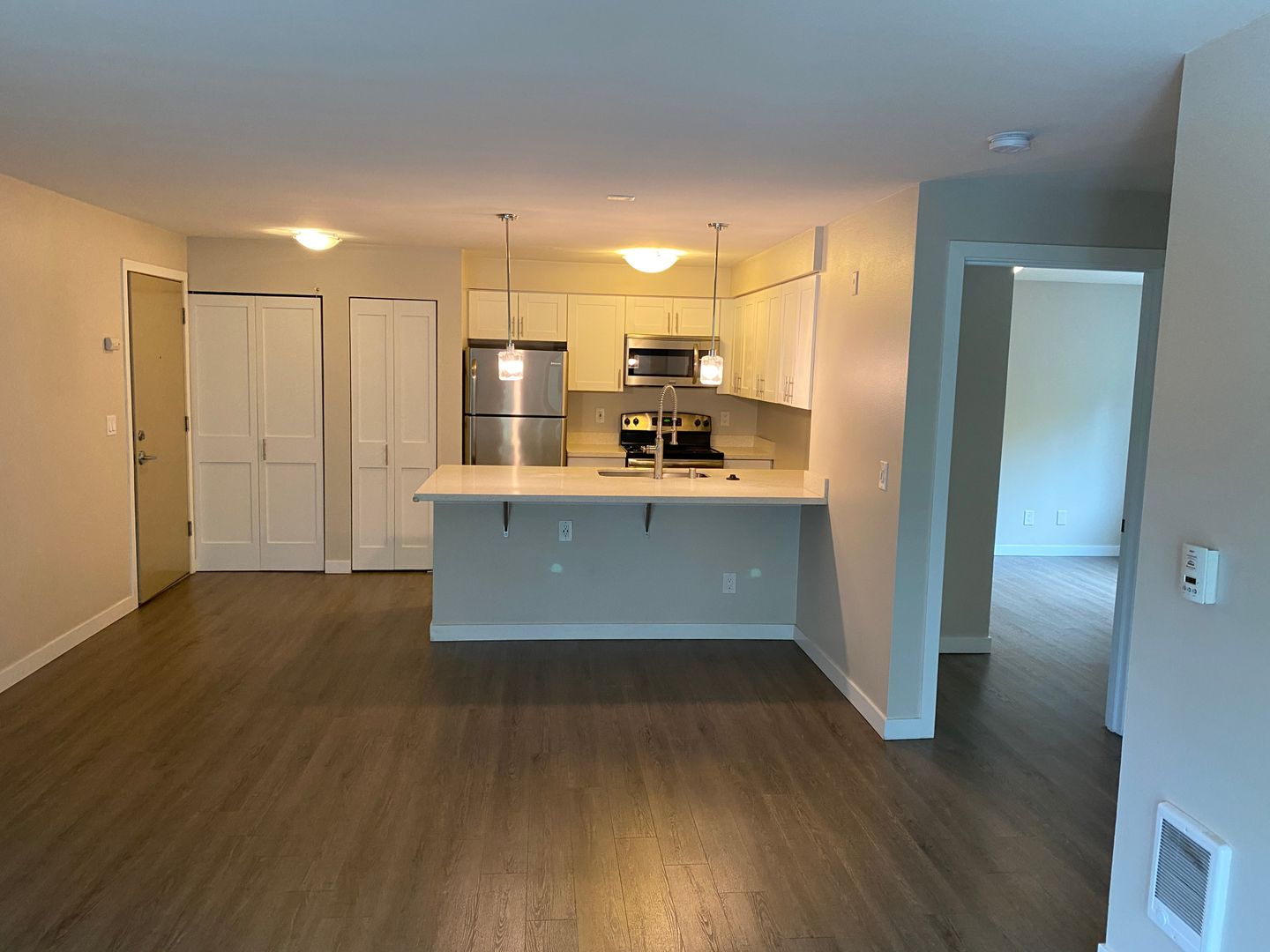 Seattle Apartment: 1800 Eastlake Ave E