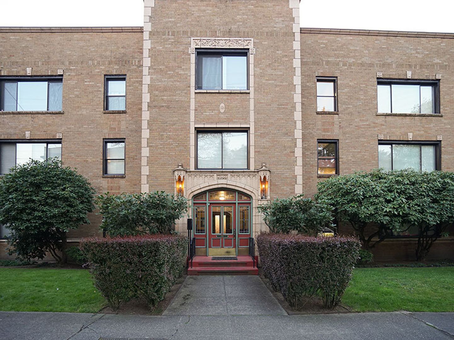 Seattle Apartment: 763 Belmont Pl E
