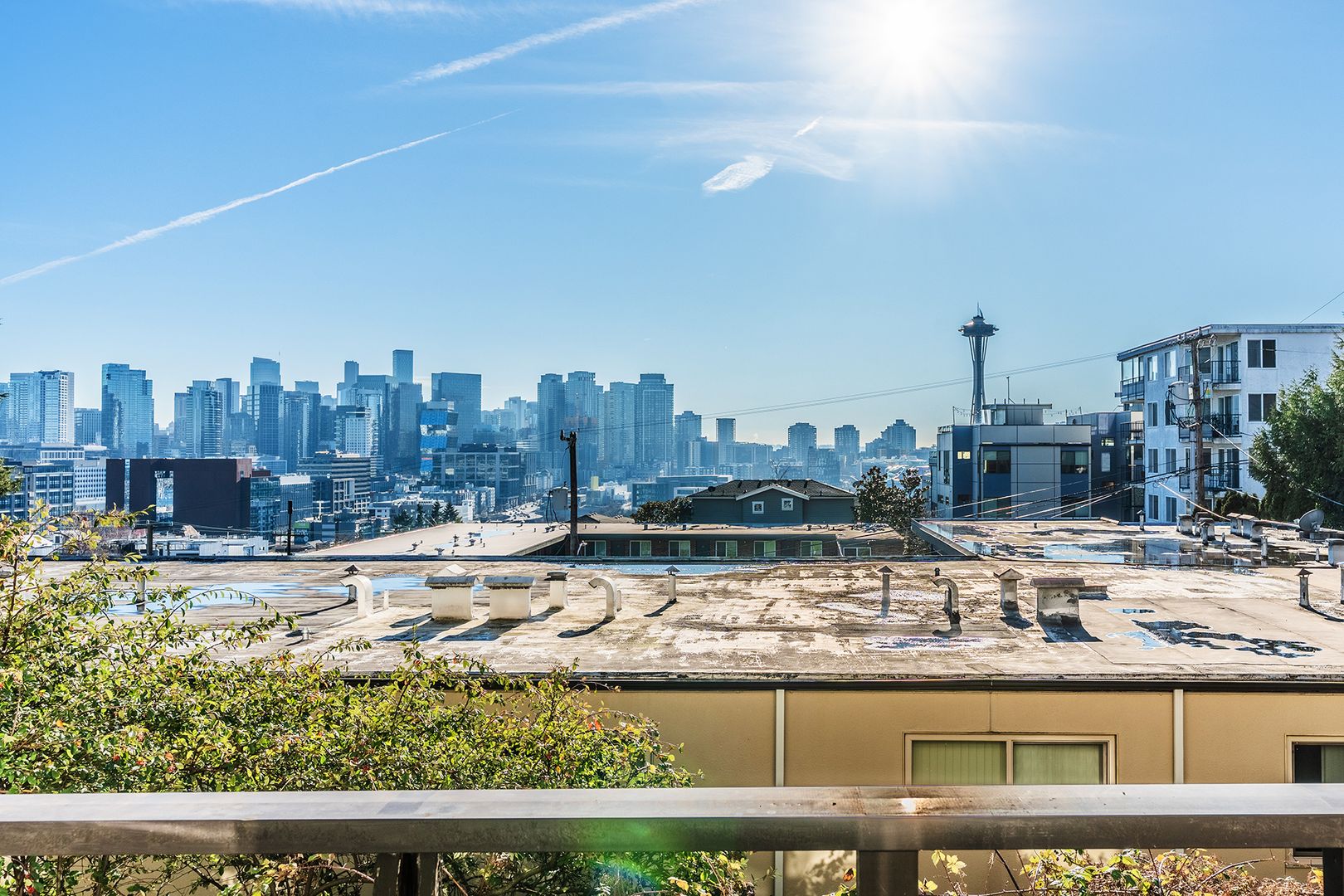 Seattle Apartment: 1221 Taylor Ave N