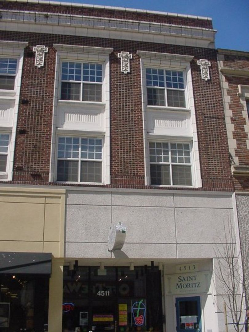 Seattle Apartment: 4513 University Way NE