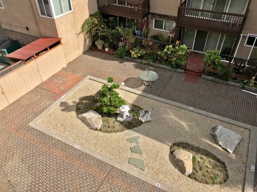Spacious studio apartment next to greenlake! – photo 1