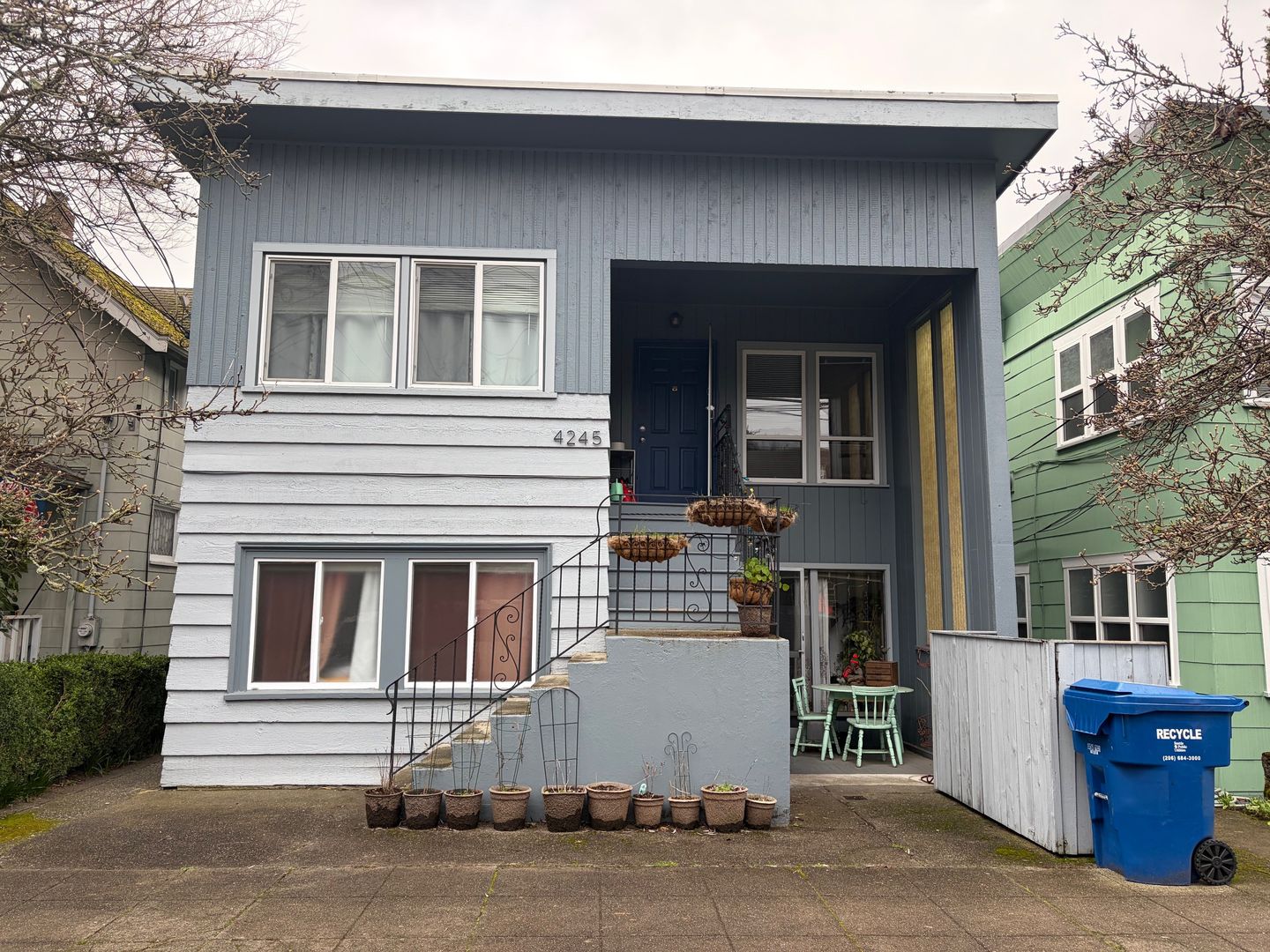 Seattle Apartment: 4245 Greenwood Ave N