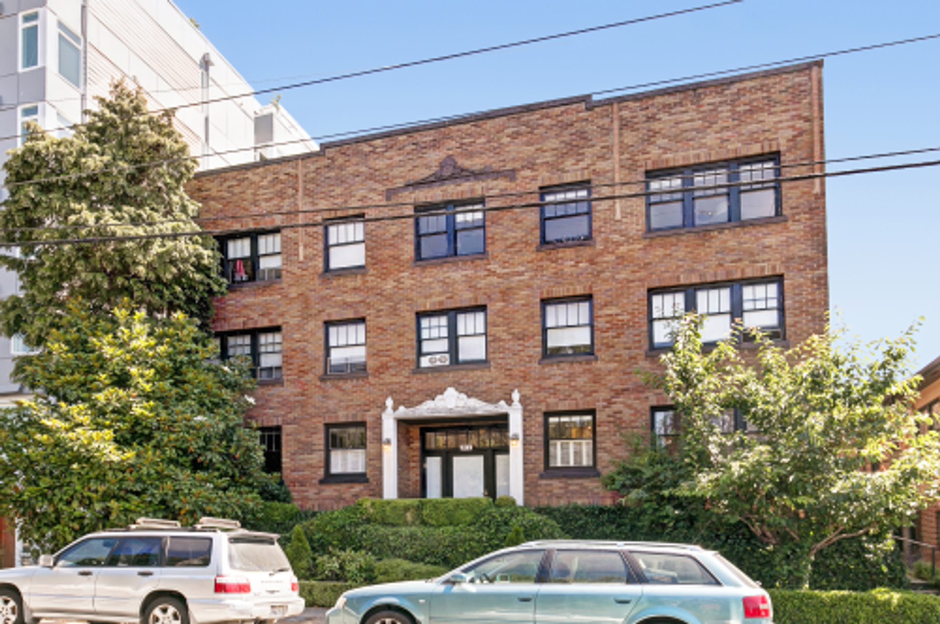 Seattle Apartment: 416 Summit Ave E