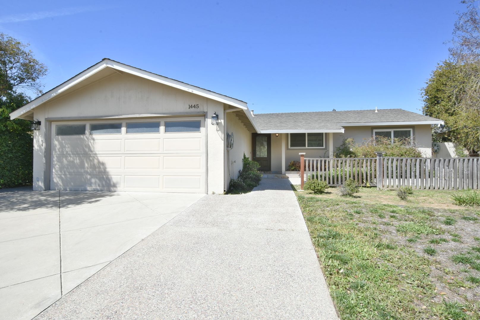 Campbell House: 1445 Elam Ave