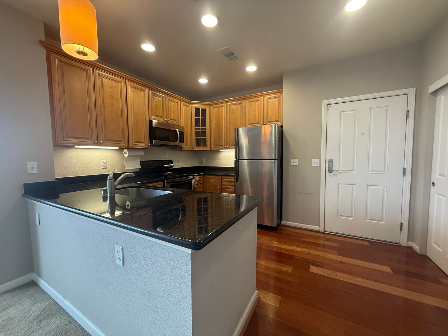 San Jose Condo: 1445 Fruitdale Ave #329