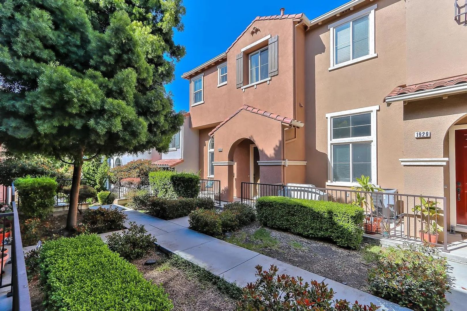 Santa Clara Townhome: 1933 Silva Pl