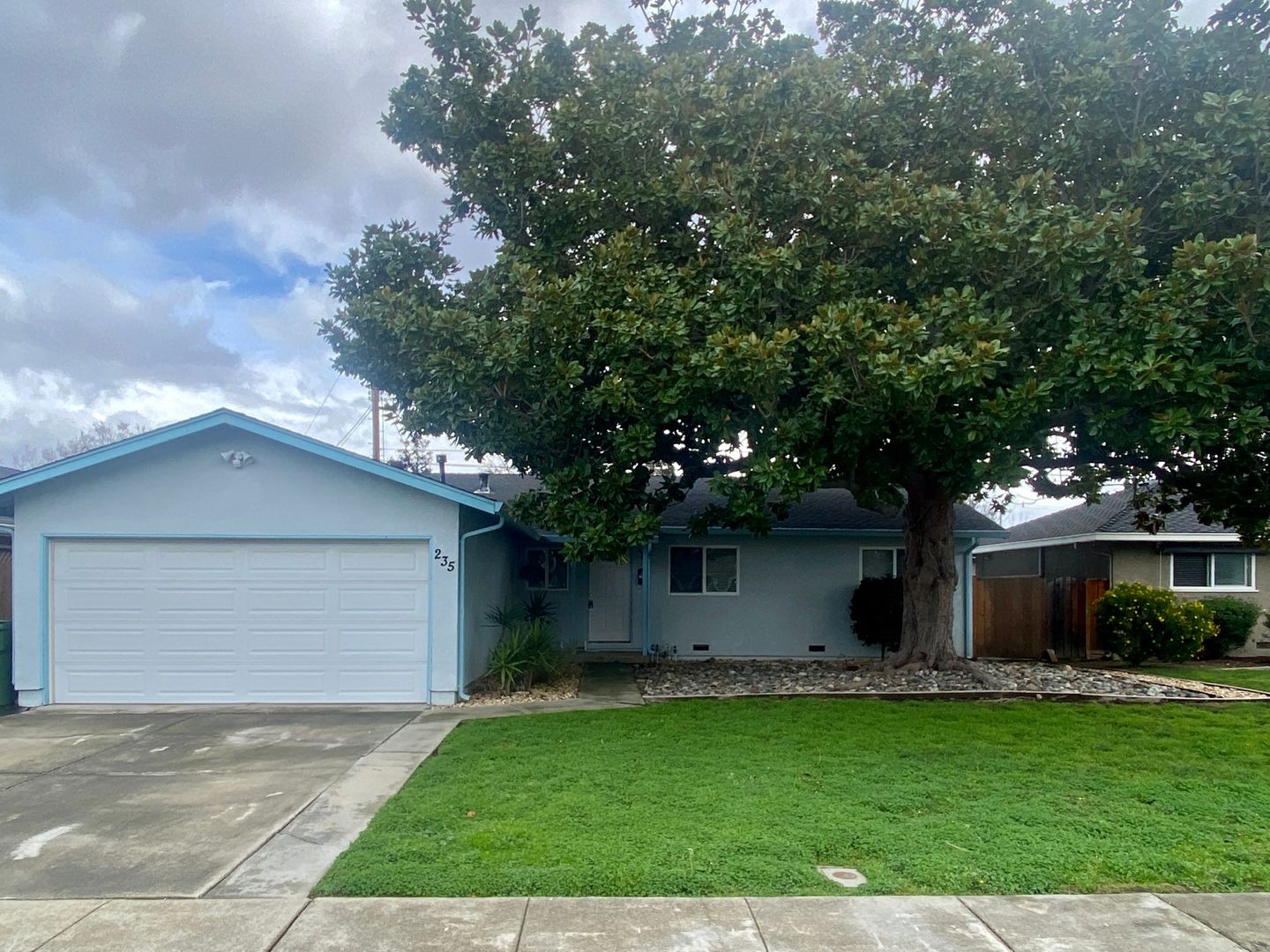 Santa Clara House: 235 Bret Harte Ct.