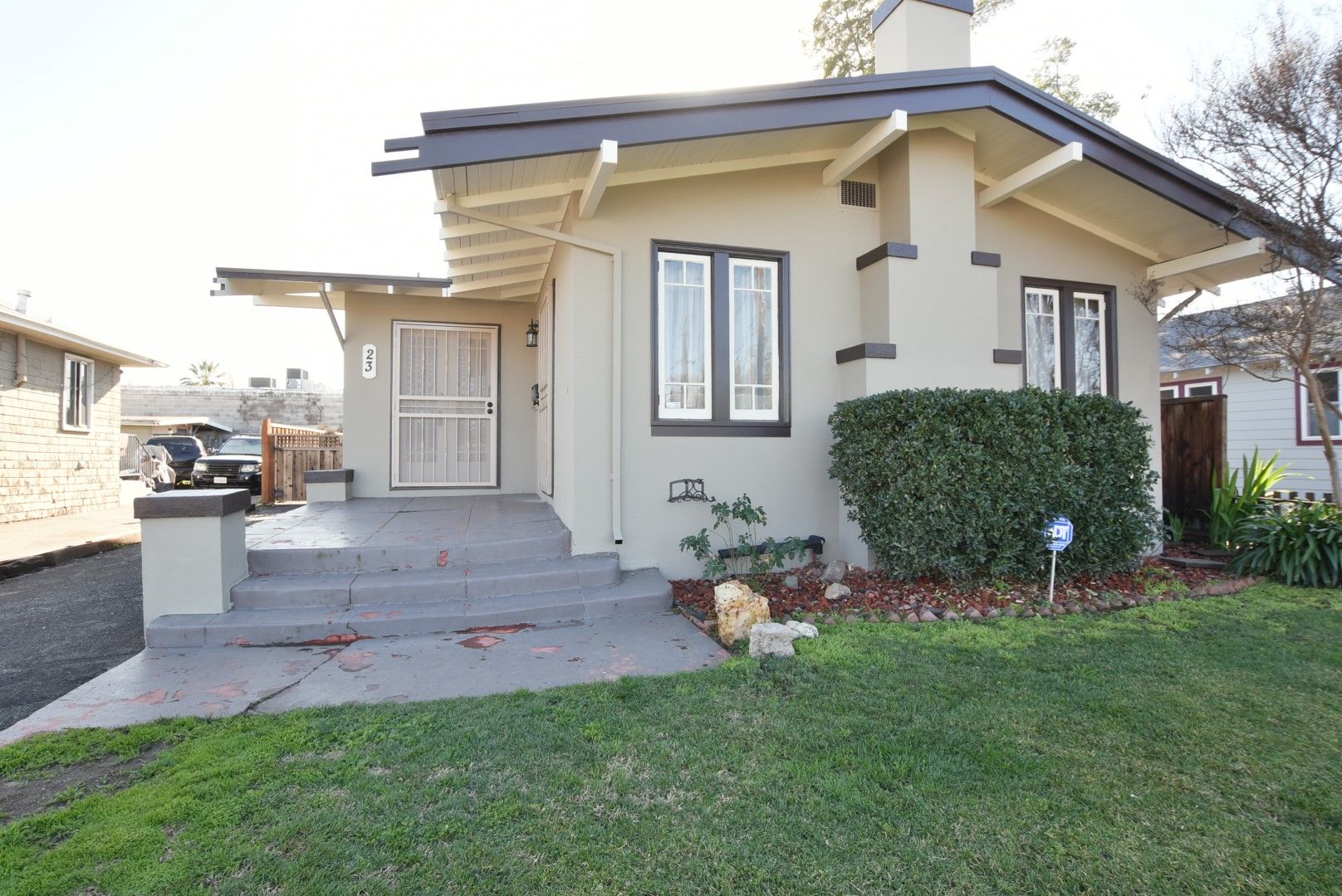 San Jose House: 23 Cecil Ave.