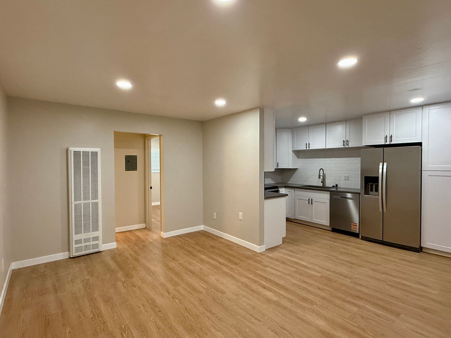 Sunnyvale Apartment: 675 Grand Fir Ave - #3