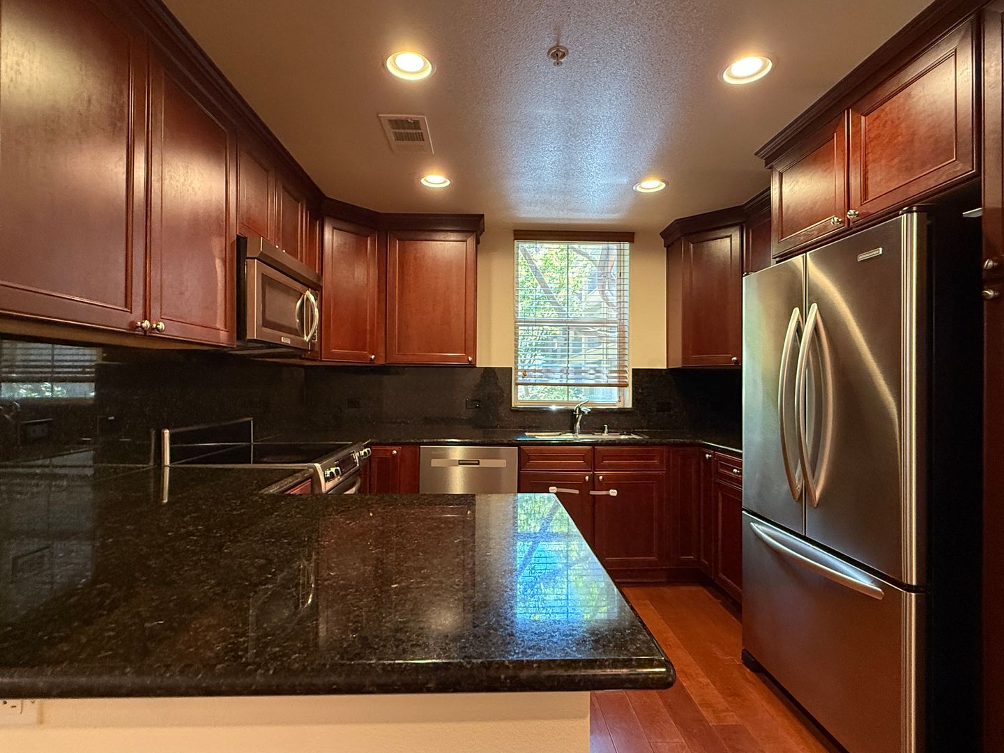 San Jose Condo: 809 Auzerais Ave #135