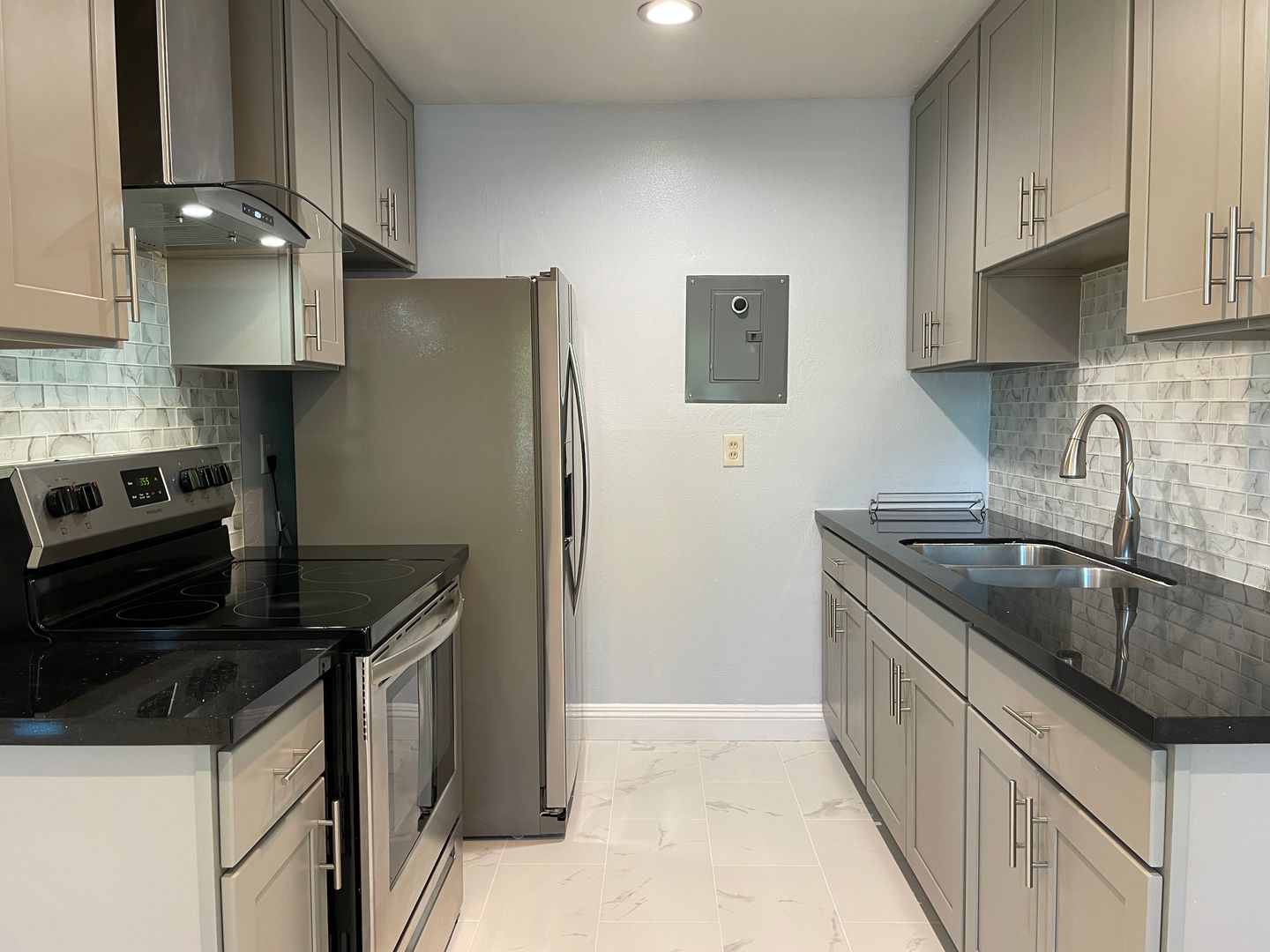 Campbell Apartment: 445 Kuehnis Drive